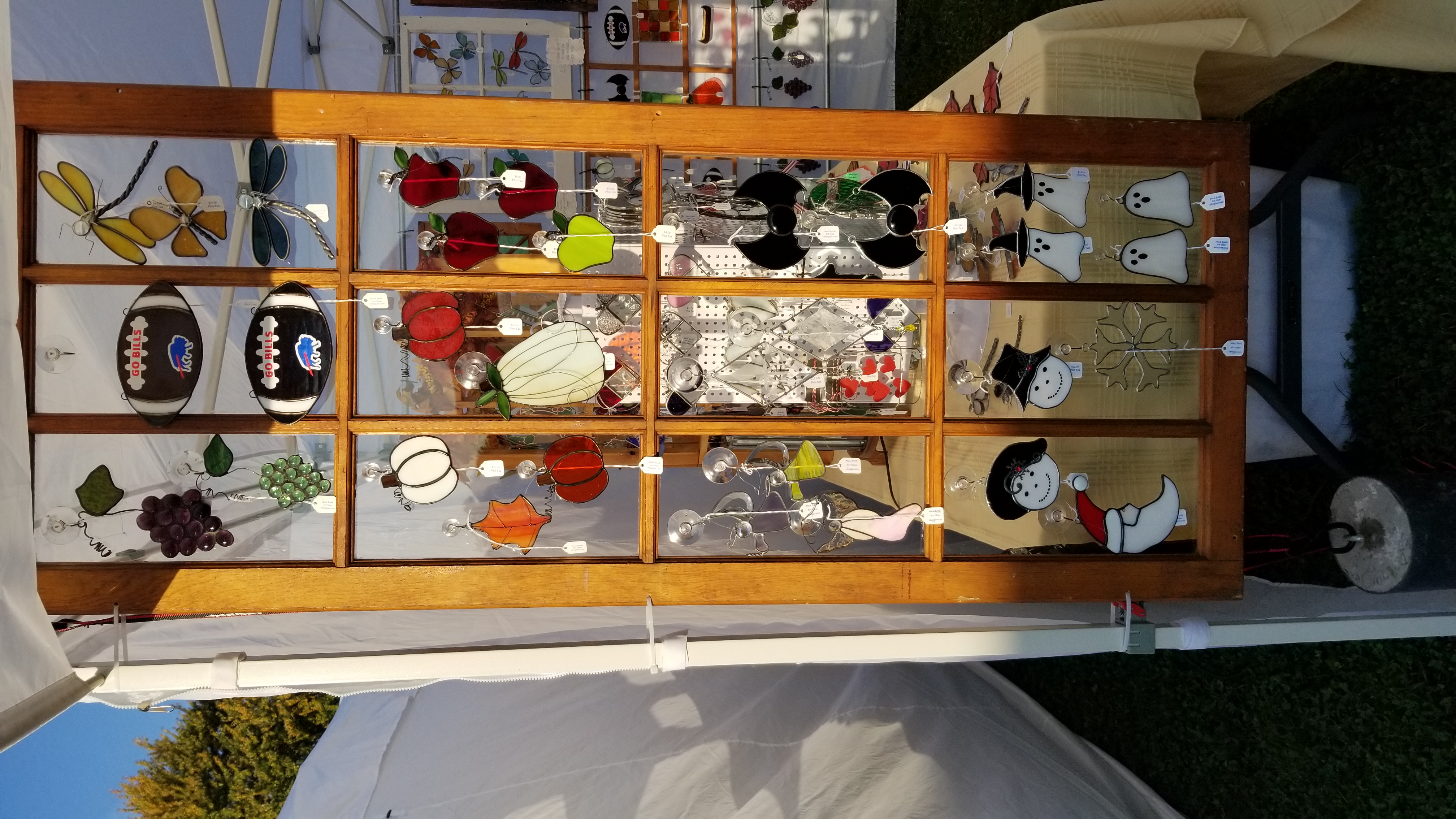 Mack-Brink Art Glass booth photo