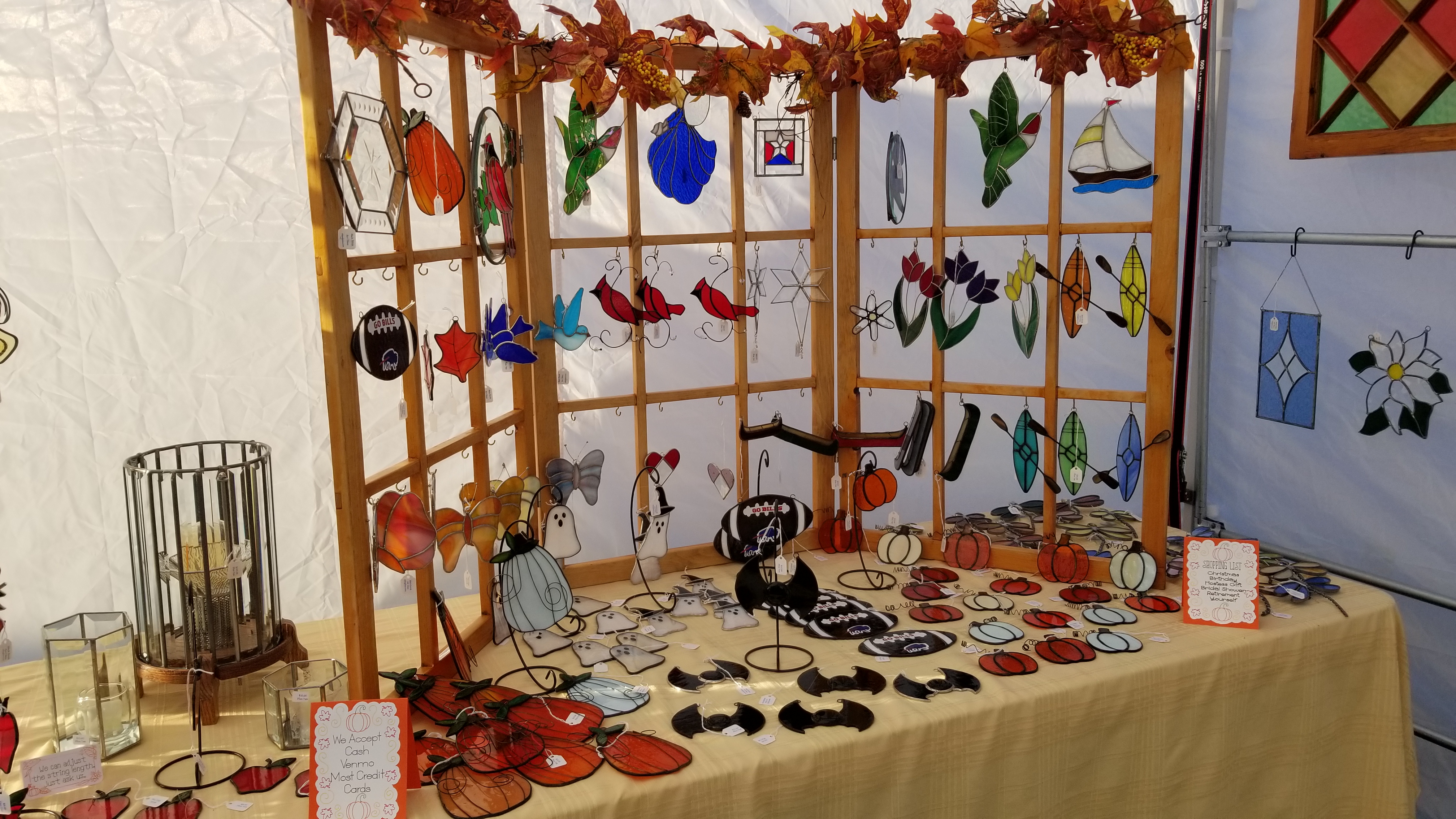 Mack-Brink Art Glass booth photo